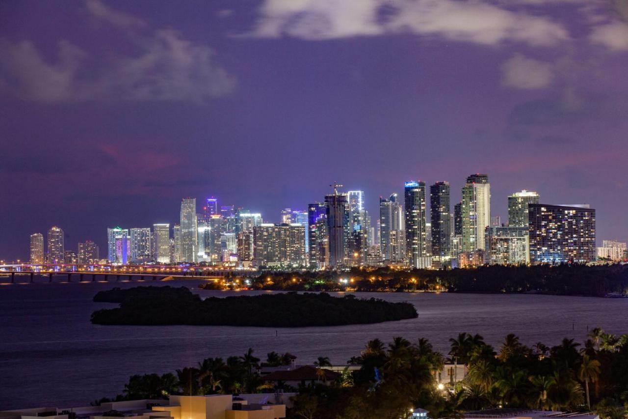 Mare Azur Miami Luxury Apartments By Grand Bay Exterior photo